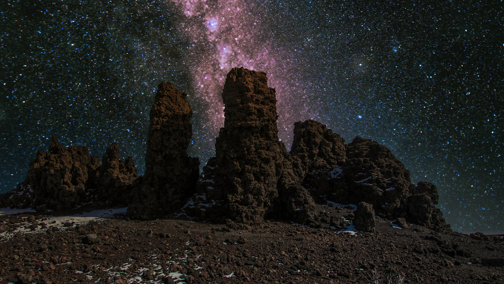 Milky Way above Roque de los Muchachos