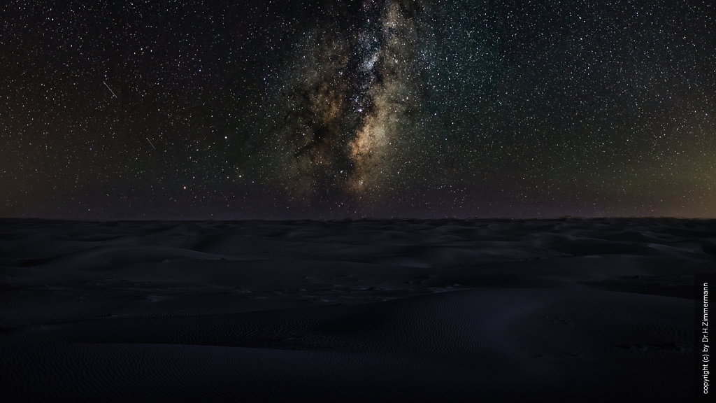 Milky Way above the Marocco Desert